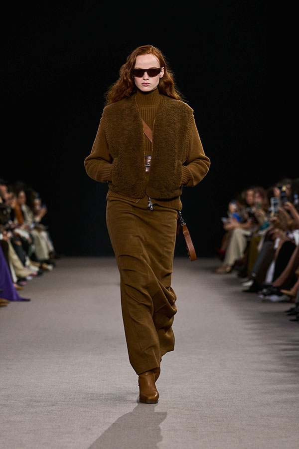 Max Mara Fall/Winter 2025 Fashion Show - Leather Look with Brown Mask Sunglasses.